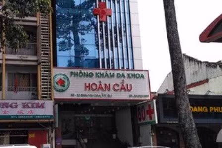 Đã bị xử phạt, phòng khám có bác sĩ Trung Quốc vẫn tái phạm ảnh 1