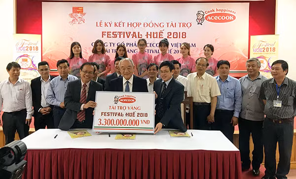 Acecook Việt Nam tài trợ cho Festival Huế 2018 ảnh 1