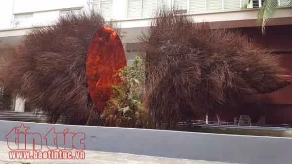 Tương tác với… rác nghệ thuật ảnh 2