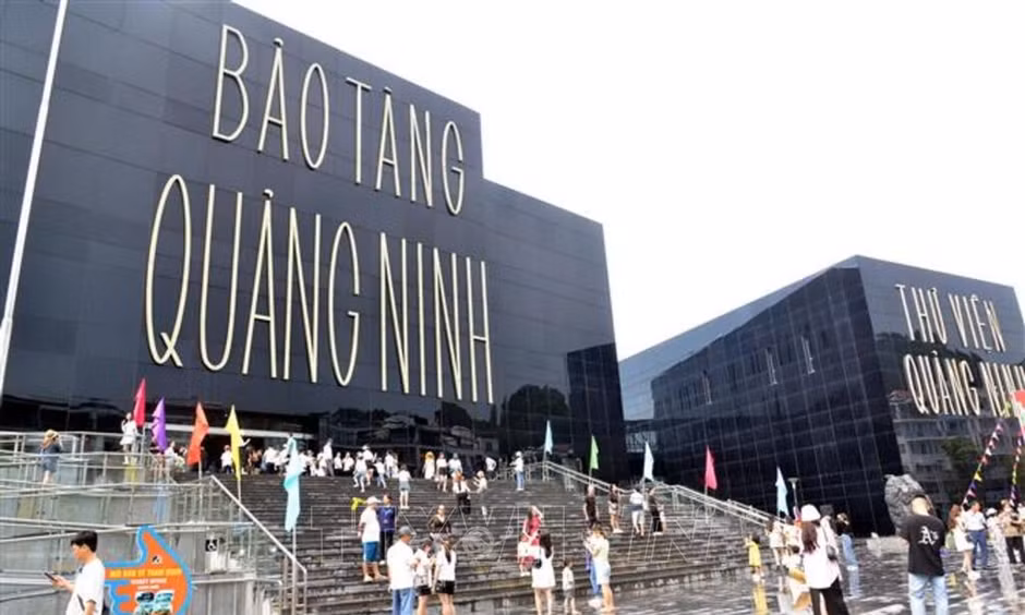 Xử lý nghiêm vi phạm tại Bảo tàng Quảng Ninh, các cơ sở du lịch