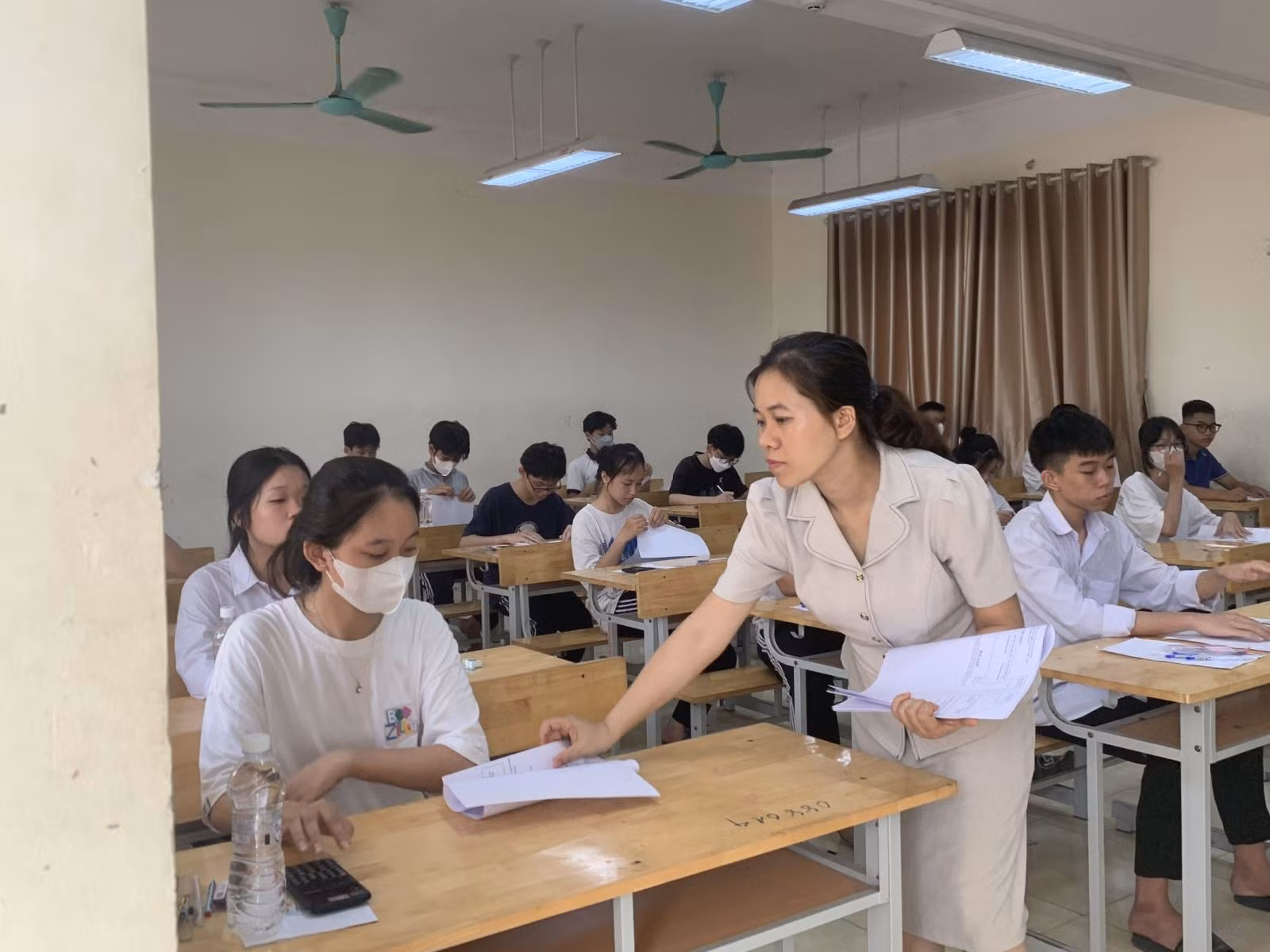 Chú thích ảnh