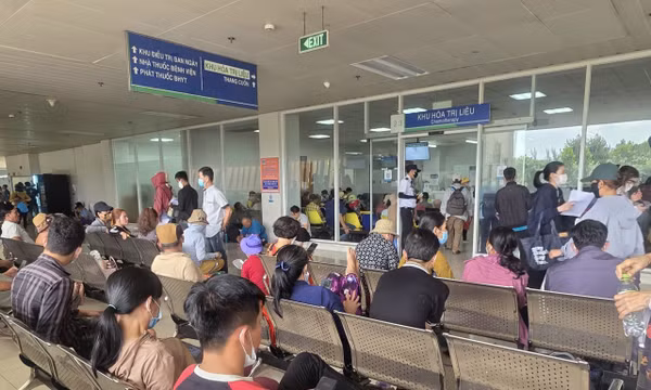 Trung bình mỗi ngày Bệnh viện Ung Bướu TP Hồ Chí Minh có khoảng 5.000 lượt khám.
