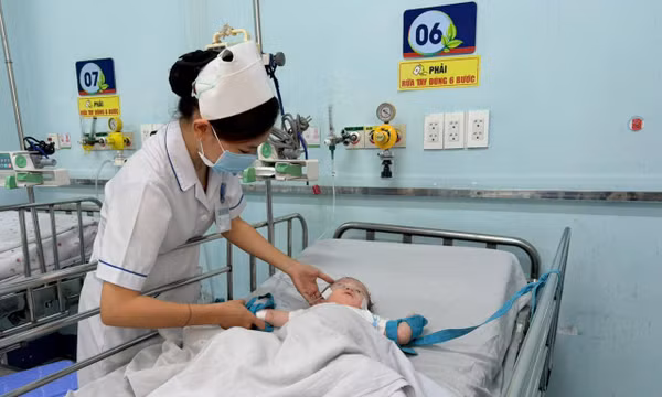 TP Hồ Chí Minh: Dịch tay chân miệng tăng cao, vượt mốc 35.000 ca mắc tay chân miệng