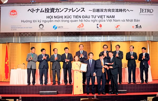 Bay thẳng đến Osaka, Nhật Bản bằng Vietjet ảnh 1