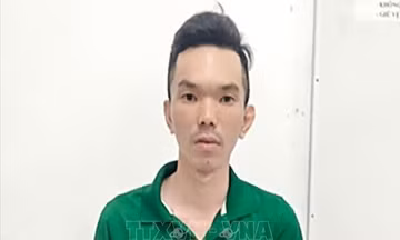 Đưa điện thoại cho người lạ đi vay, bị chiếm đoạt hàng chục triệu đồng