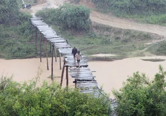 Dự án cầu treo “treo” 4 năm chưa hoàn thành ảnh 2