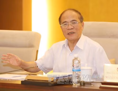 Người bị chất vấn phải trực tiếp trả lời, không được ủy quyền ảnh 1