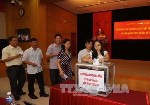 Văn phòng Trung ương Đảng quyên góp ủng hộ đồng bào Quảng Ninh ảnh 2