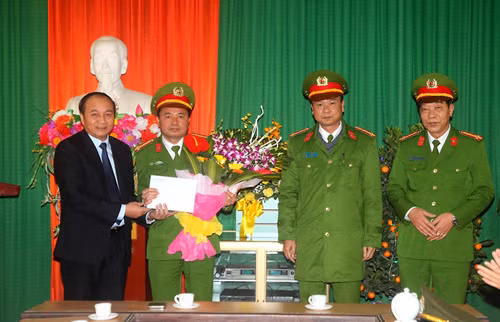 Khen thưởng thành tích phá án giết người tại huyện Tam Dương, Vĩnh Phúc ảnh 1