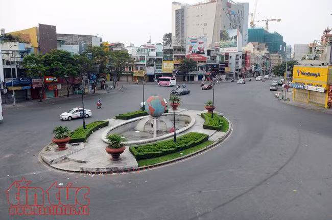 TP Hồ Chí Minh thanh bình, yên ả trong ngày Mùng 1 Tết ảnh 5