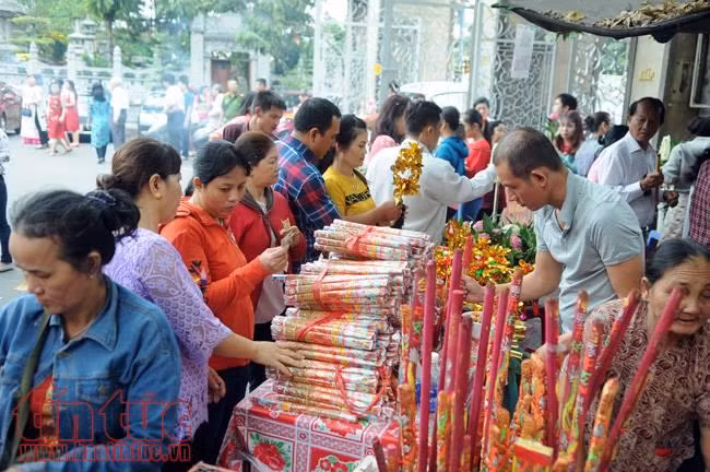 TP Hồ Chí Minh thanh bình, yên ả trong ngày Mùng 1 Tết ảnh 15