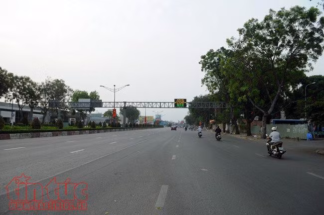 TP Hồ Chí Minh thanh bình, yên ả trong ngày Mùng 1 Tết ảnh 2
