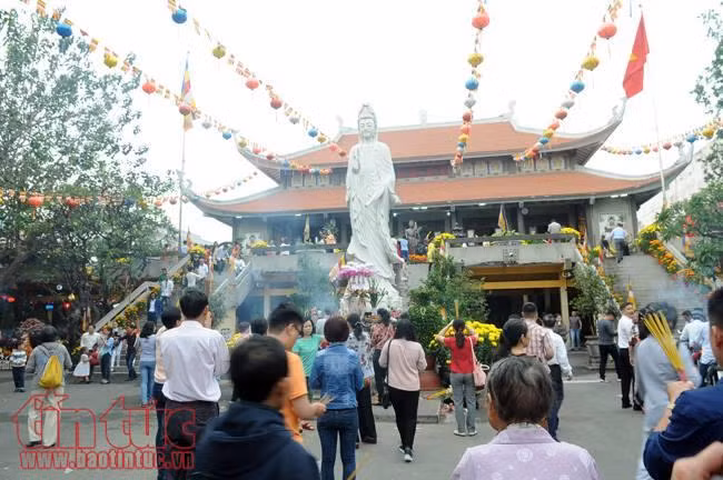 TP Hồ Chí Minh thanh bình, yên ả trong ngày Mùng 1 Tết ảnh 14