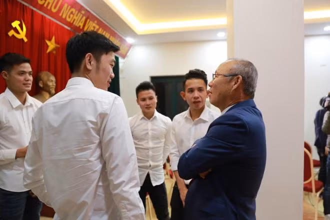 Những biểu cảm khiến khán giả bật cười của HLV U23 Việt Nam Park Hang- seo ảnh 8