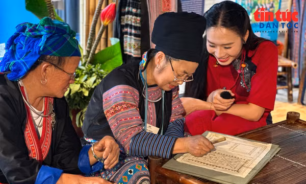 Ngày hội Văn hóa Mông: Kết nối bản sắc, mở hướng phát triển du lịch