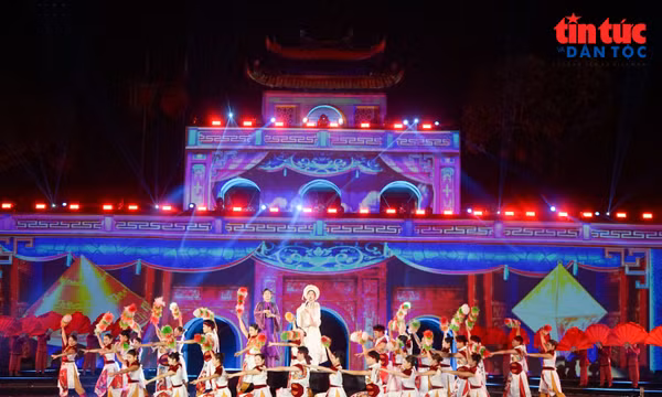 Bế mạc Lễ hội Văn hóa thế giới tại Hà Nội lần thứ 2 