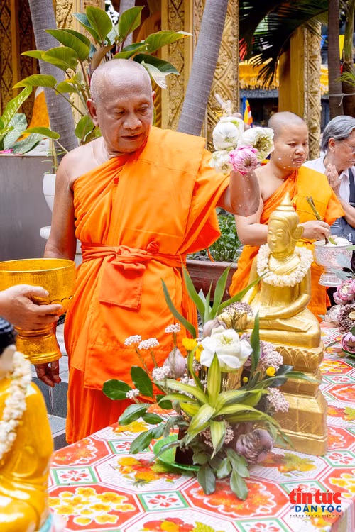Hòa thượng Danh Lung - người tận tâm với bà con Khmer Nam Bộ