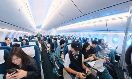 Vietnam Airlines thực hiện Chuyến bay thử thách bền vững (Showcase Flight 2026) bằng Boeing 787-9, đưa các thay đổi trong khai thác, dịch vụ và chuỗi di chuyển vào khuôn khổ The Aviation Challenge (TAC) 2.