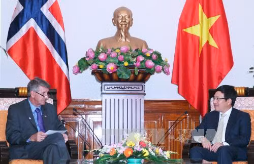 Đồng chí Phạm Bình Minh tiếp đại diện các đoàn cấp cao ảnh 2