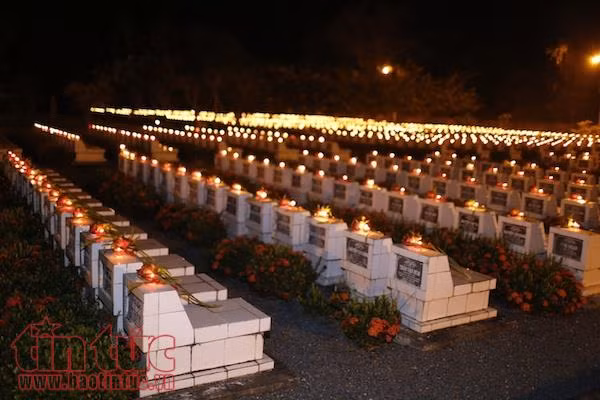 Khởi công xây dựng bia tưởng niệm đường dây giao liên A210 ảnh 4