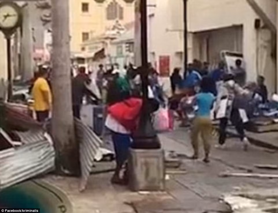 Hậu bão Irma, tù nhân vượt ngục, hội hôi của thi nhau ‘làm loạn’ Caribe ảnh 2