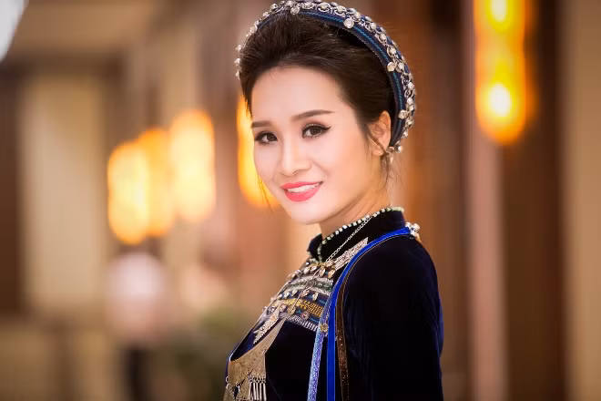 Thí sinh xinh như hoa hậu vào chung kết xếp hạng Sao Mai 2017 ảnh 10