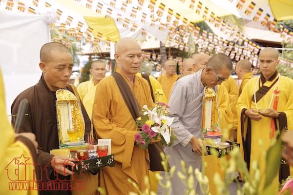 Khởi công xây dựng bia tưởng niệm đường dây giao liên A210 ảnh 2