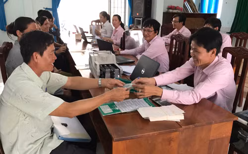 65.000 hộ dân Long An thoát nghèo nhờ vốn vay chính sách xã hội ảnh 1