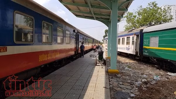 Đường sắt loay hoay giải bài toán giành lại thị phần ảnh 2