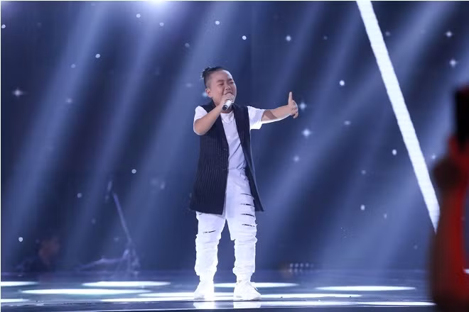 Trực tiếp tập 5 vòng Giấu mặt The Voice Kids 2017: Soobin Hoàng Sơn 'thắng lớn' ảnh 10