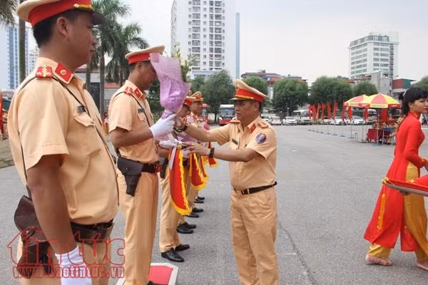 Hội thi điều lệnh võ thuật công an nhân dân ảnh 4