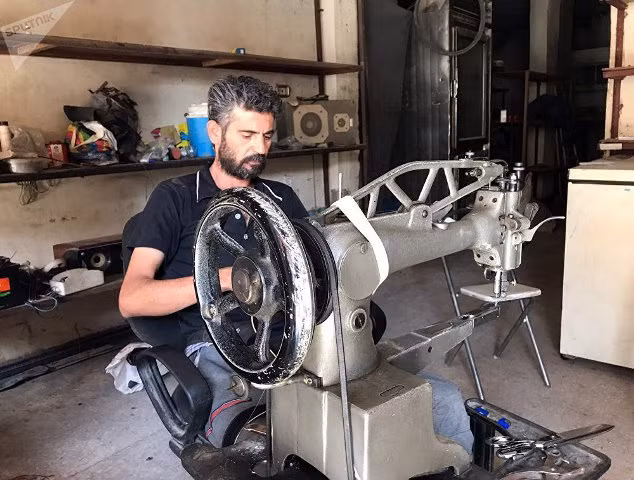 Hình ảnh mới nhất về cuộc sống hồi sinh ở Deir ez-Zor sau khi thoát khỏi 'bóng đen' IS ảnh 5