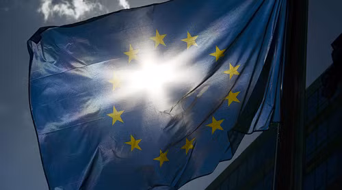 EU thiệt hại hơn 100 tỷ USD vì trừng phạt Nga ảnh 1