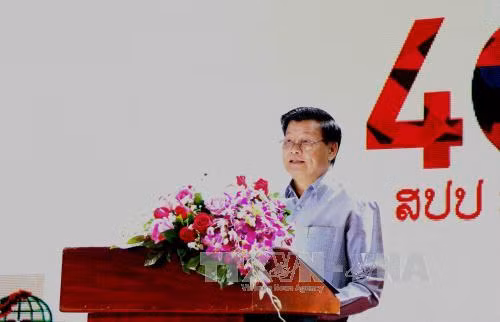 Thủ tướng Lào đánh giá cao hợp tác giữa hai Bộ Tài chính Việt Nam - Lào ảnh 1