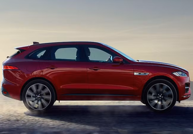 Soi chi tiết 'báo' Jaguar F-Pace sẽ xuất hiện tại Triển lãm ô tô quốc tế 2017 ảnh 2