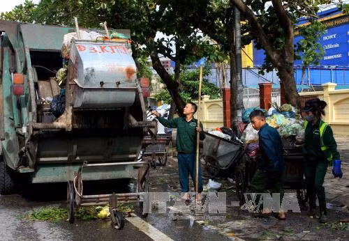 Nguy cơ bùng phát dịch bệnh tại nhiều địa phương sau bão số 10 ảnh 1