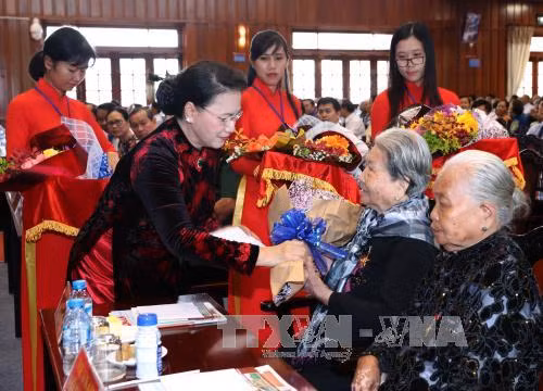Long An kỷ niệm 50 năm ngày được phong tặng danh hiệu 8 chữ vàng ảnh 2