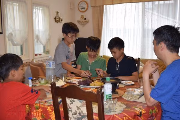 Theo chân học sinh Việt Nam trải nghiệm 'homestay' ở Nhật Bản ảnh 3