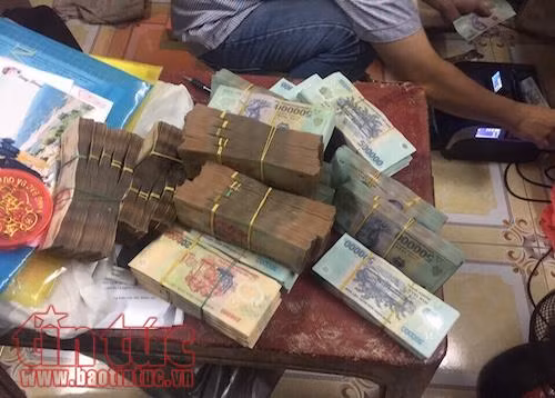 Hé lộ phương thức đường dây đánh bạc 'ngàn tỷ' điều khiển kết quả xổ số ảnh 2