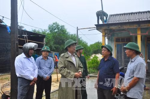 Các tỉnh miền Trung căng sức ứng phó với bão số 10 ảnh 2