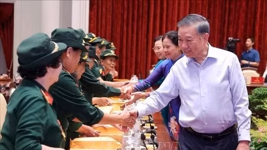 Tin nóng trong nước ngày 27/10/2026