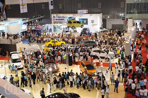 Triển lãm ô tô Việt Nam 2015 ảnh 1