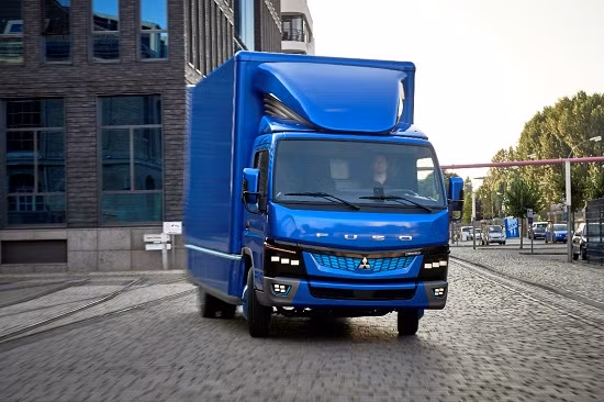 Xe tải điện FUSO eCanter: Phương án hoàn vốn chỉ trong vòng 2 năm ảnh 1