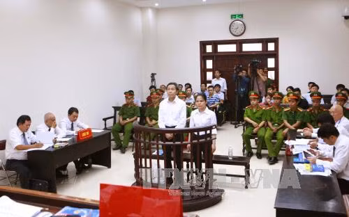 Xét xử phúc thẩm vụ án "Ba Sàm" Nguyễn Hữu Vinh ảnh 1