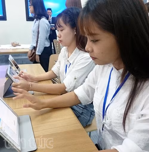 Samsung tặng ĐH Y Dược Thái Nguyên “Giảng đường thông minh” ảnh 2