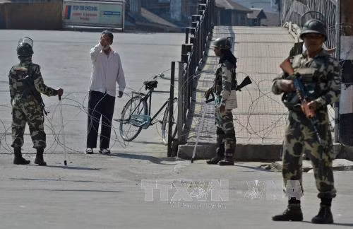 Pakistan-Ấn Độ đụng độ ở Kashmir, 2 binh sĩ thiệt mạng ảnh 1