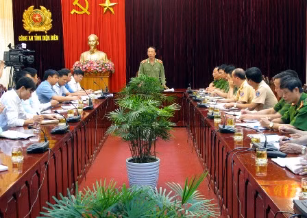 Điện Biên kiểm điểm tình trạng xe quá tải lọt trạm cân ảnh 1