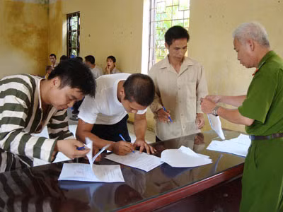 Hà Nội tha tù, giảm án cho 145 phạm nhân ảnh 1