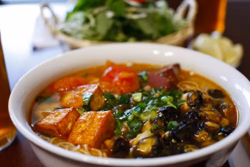 Bún ốc đầu xuân ảnh 1