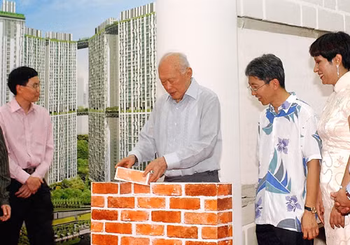 Người xây nhà, trồng cây cho Singapore ảnh 1